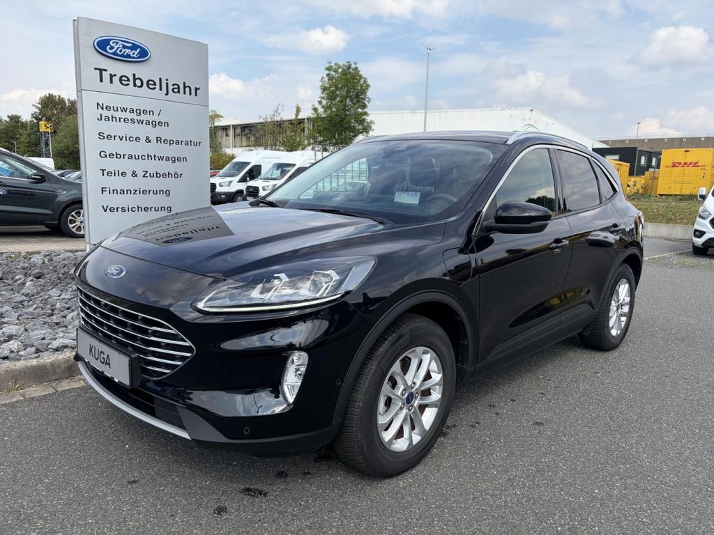 Ford Kuga — hlavná fotografia