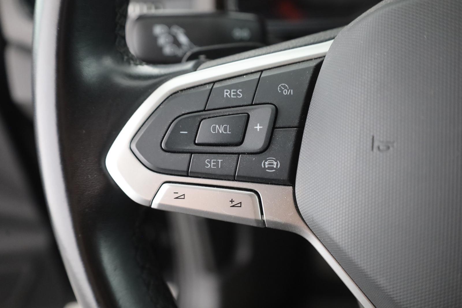 Volkswagen Polo 1.0 TSI DSG Life LED Navi Sitzheizung PDC, миниатюра 17