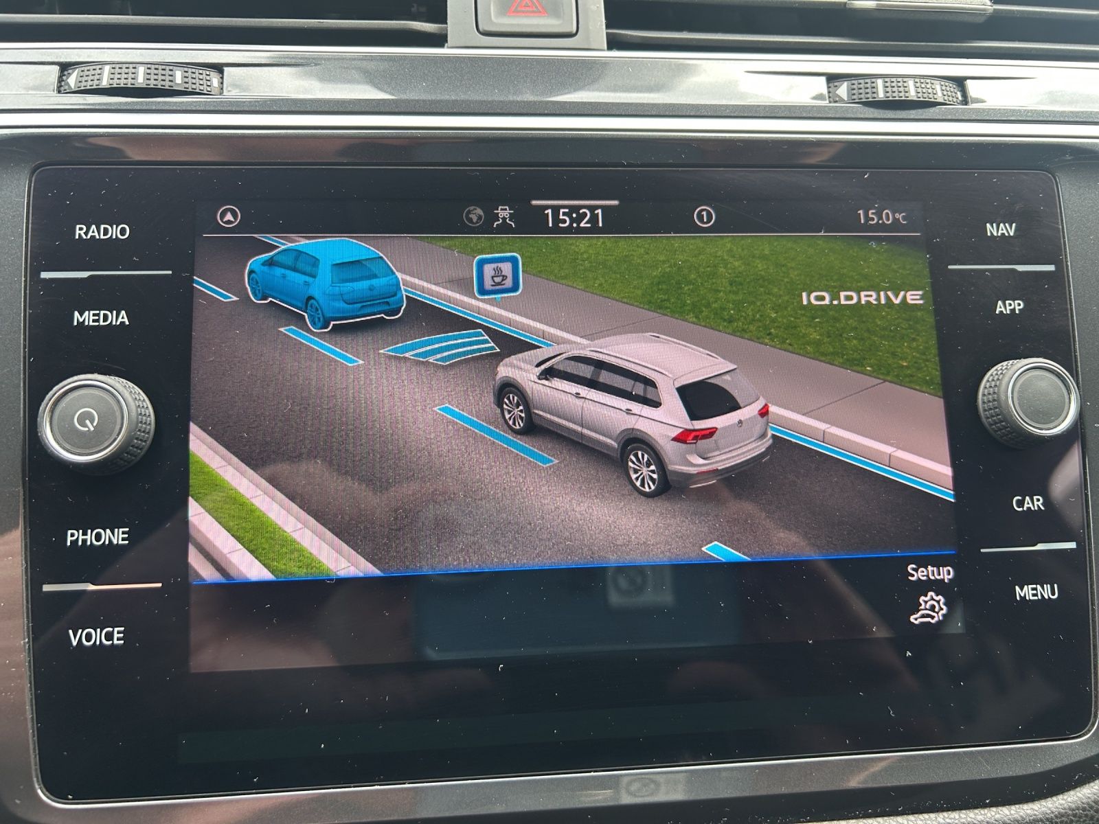 Fahrzeugabbildung Volkswagen Tiguan Allspace TDI Life DSG LED AHK CarPlay AID
