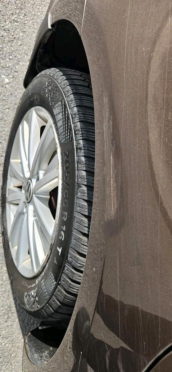 Volkswagen Touran 2011 — photo 10