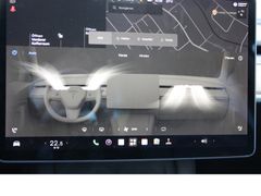 Fahrzeugabbildung Tesla Model 3 Standard Range Plus RWD*Panorama*Kamera*