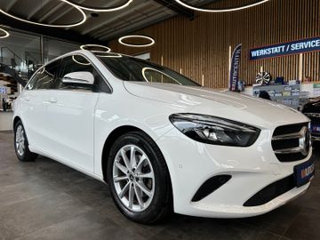 MYAUTOCENTER – Gebraucht- und Jahreswagen mit Werkstattservice in Pfaffenhofen Mercedes-Benz B 200 *360°*Keyless*Tempo*AHK*LED*Rückfahrkamera