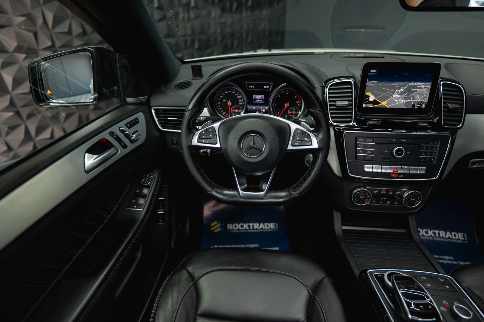 Fahrzeugabbildung Mercedes-Benz GLE 350d Coupe 4Matic AMG Night *Pano*ACC*LED*