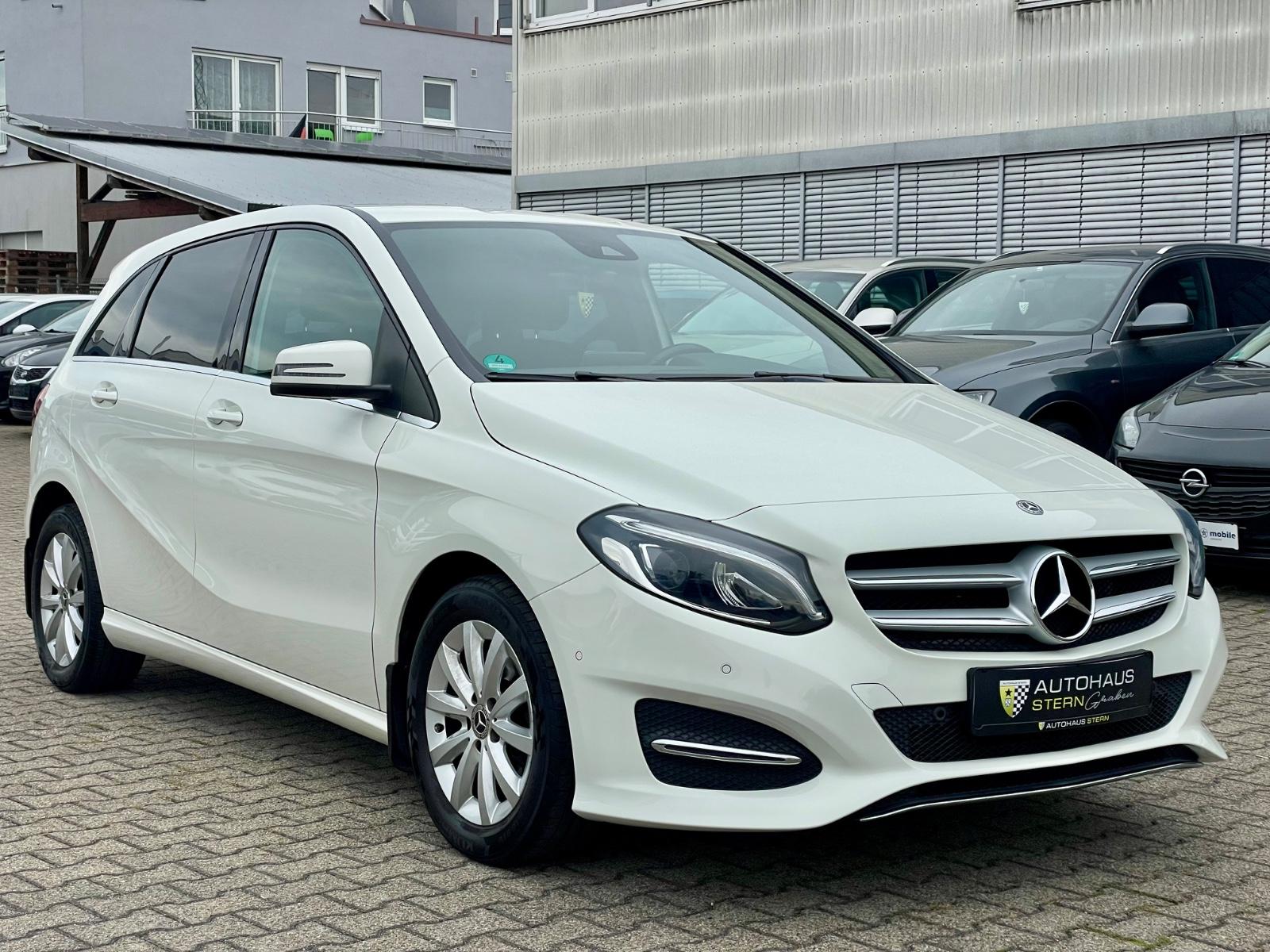 Mercedes-Benz B 180 | 7G-DCT Automatik | LED Scheinw. | Tempo.