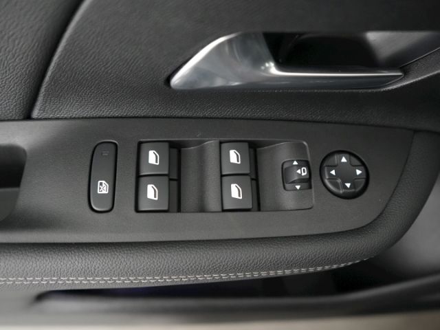 Mokka-e B ULTIMATE 50kWH AT+LED+NAVI+RÜCKFAHRKAM