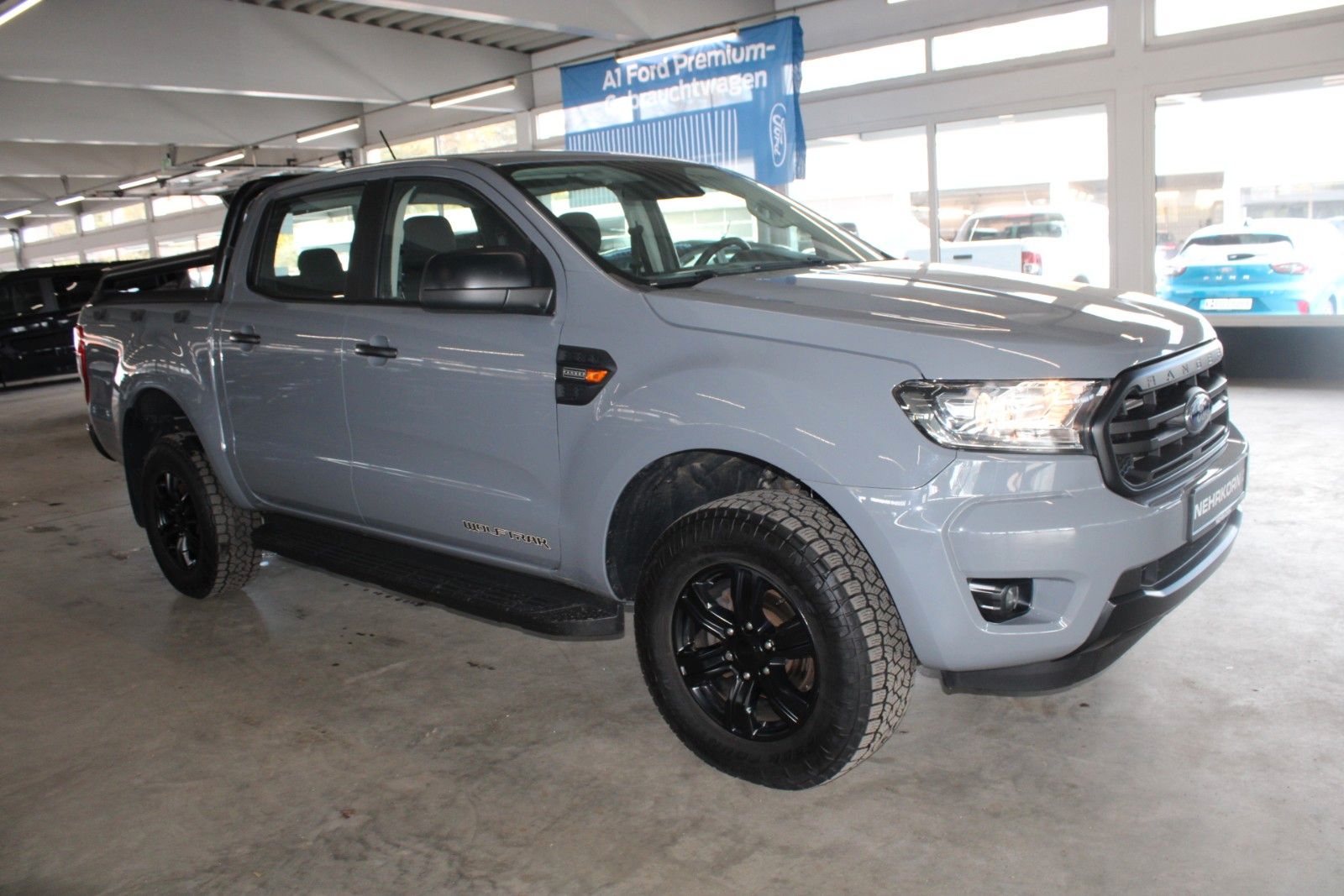 Fahrzeugabbildung Ford Ranger Automatik WOLFTRAK DoKa AHK Standheizung