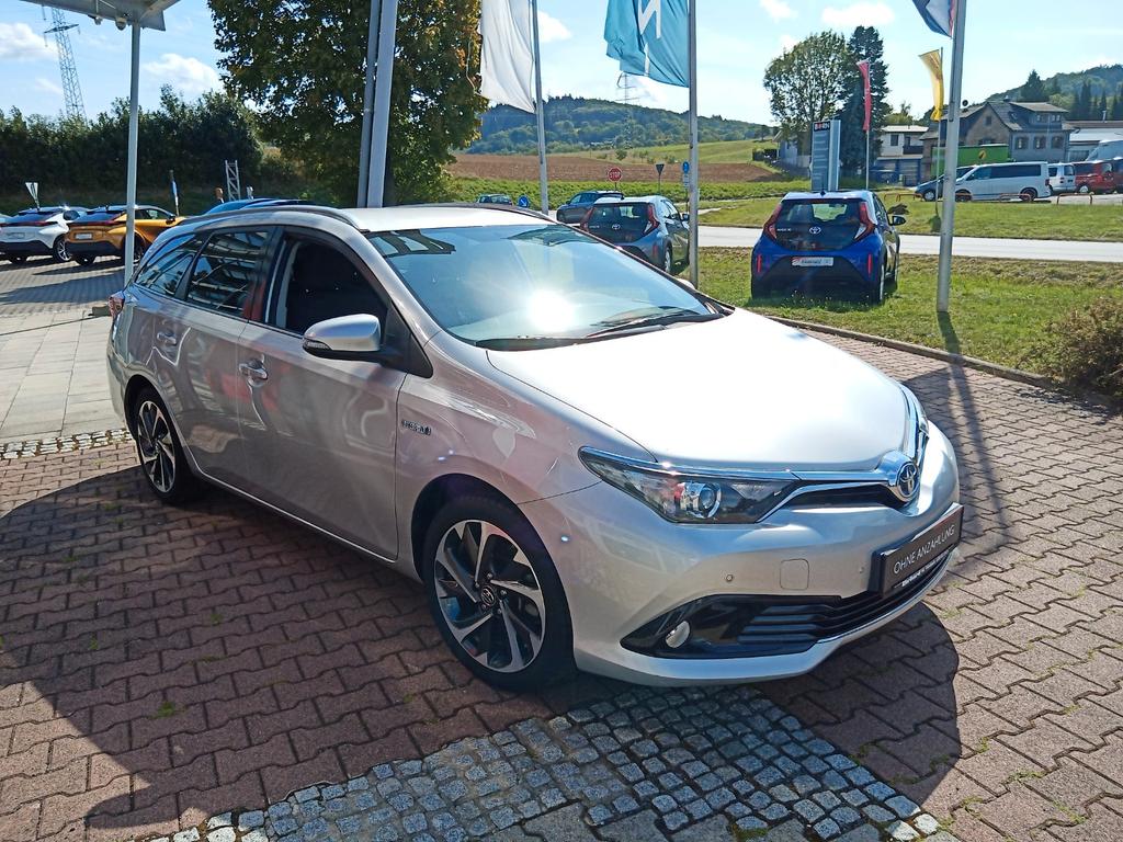 Toyota Auris Touring Sports