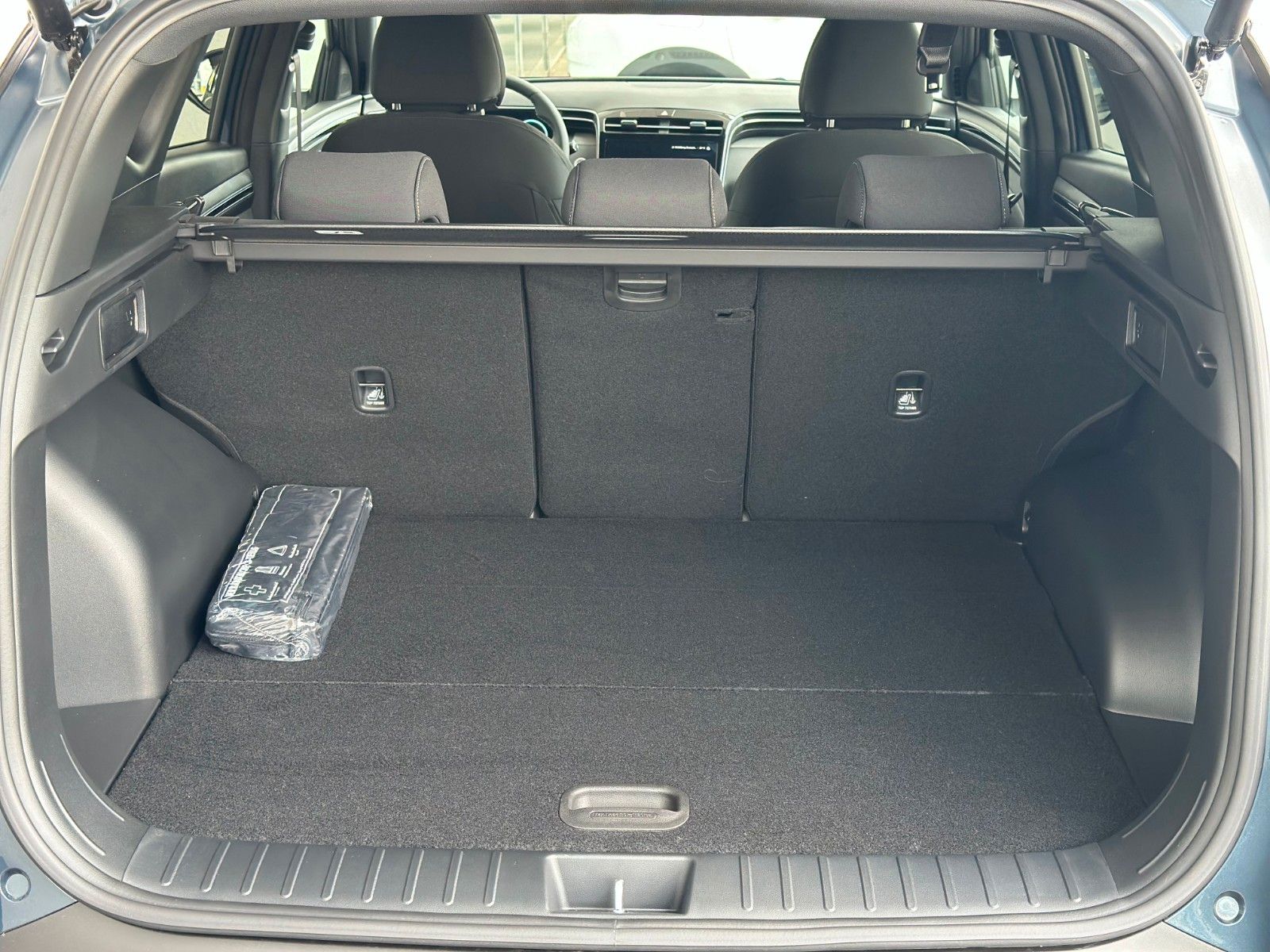Fahrzeugabbildung Hyundai Tucson Blackline 1.6l 150PS LED/Navi!