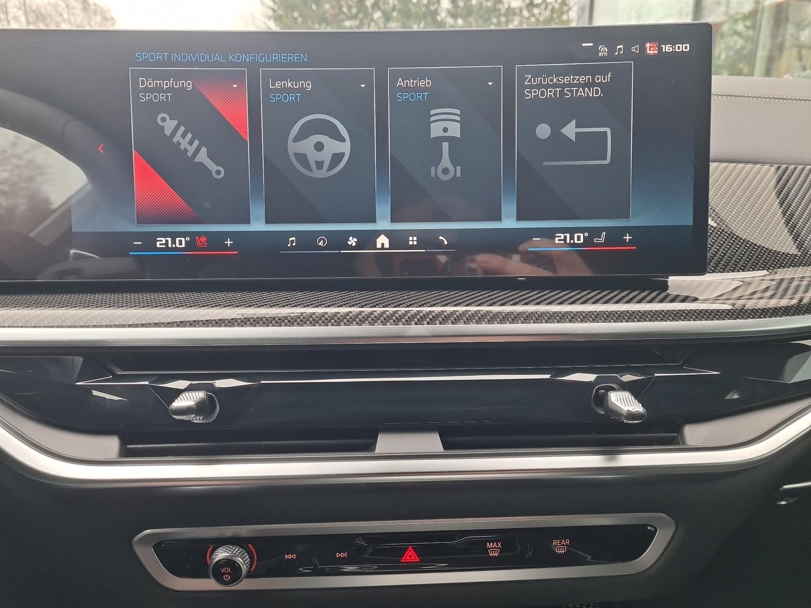 BMW X6 M60i DrivAssPro+Innovation+Wärme+Pano+Komfort