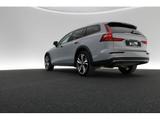 Volvo V60 Cross Country B4 Plus AWD STANDHZ LED PANO - Volvo: C60