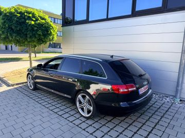 Audi A6 - 12