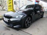 BMW 330e xDrive M Sport Navi/AHK/HUD/SHZ - BMW Gebrauchtwagen in Ulm