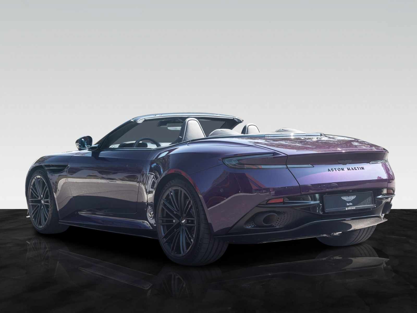 Aston Martin DB12 Volante | Storm Purple | Bowers&Wilkins foto 11