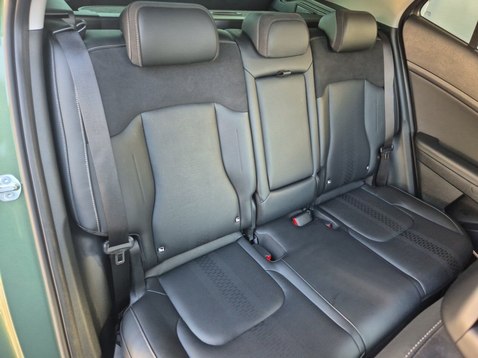 Fahrzeugabbildung Kia Sportage 1.6 PHEV Spirit AWD DIVE-PAKET | PANO