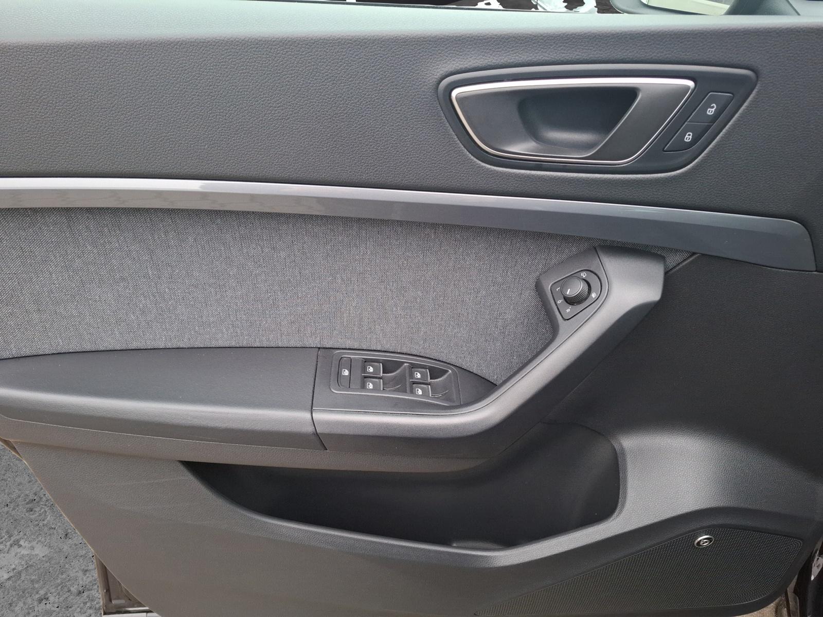 Seat Ateca TSI Style DSG LED Navi AID ACC SHZ Beats P