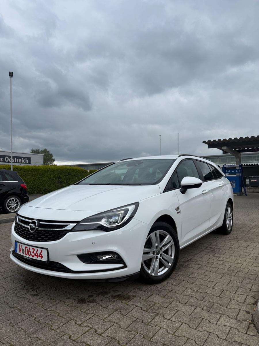 Opel Astra K Sports Tourer 120 Jahre