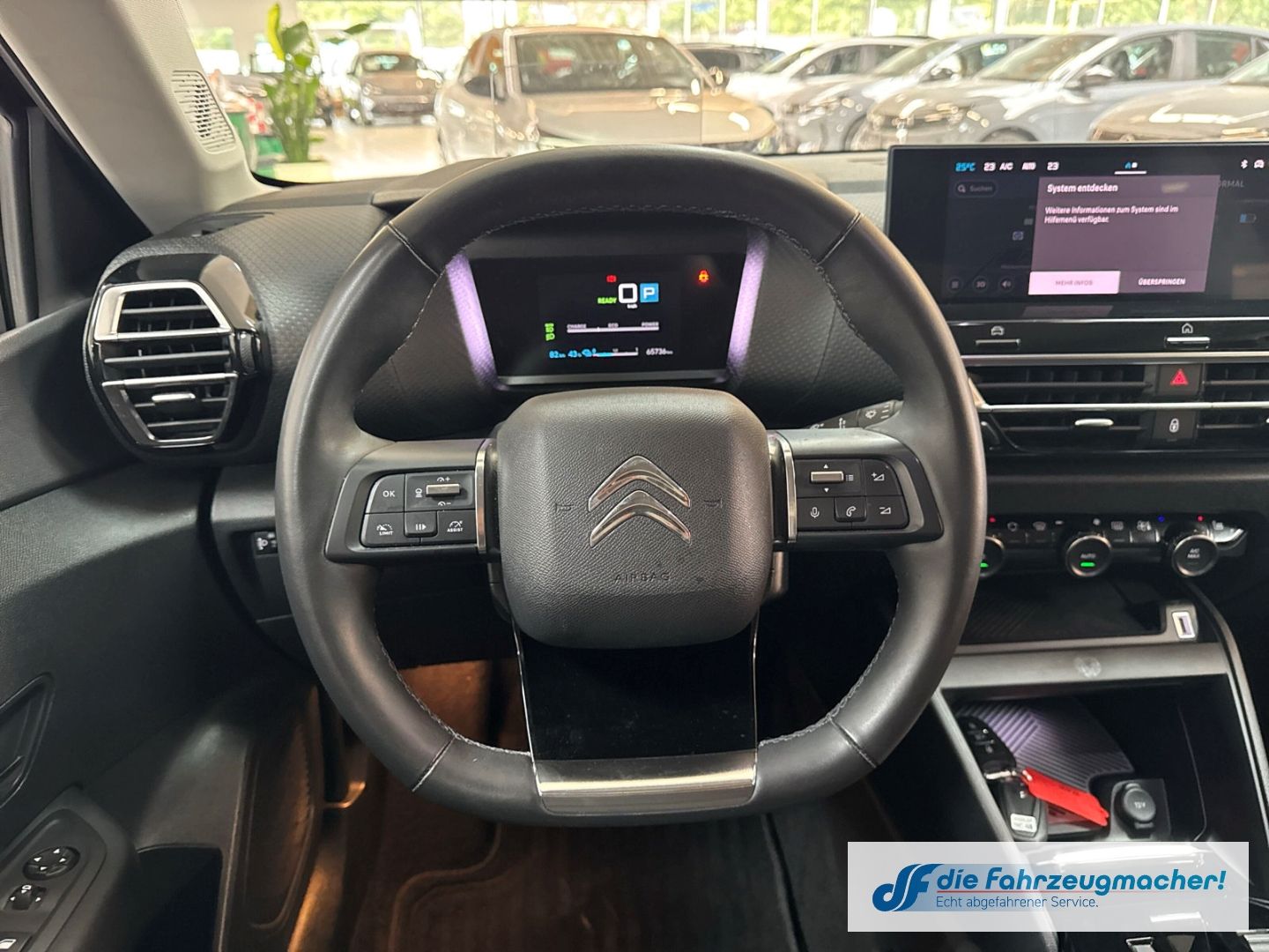 Fahrzeugabbildung Citroën C4 e - Shine HUD Navi 360 Kamera LED Apple CarPl