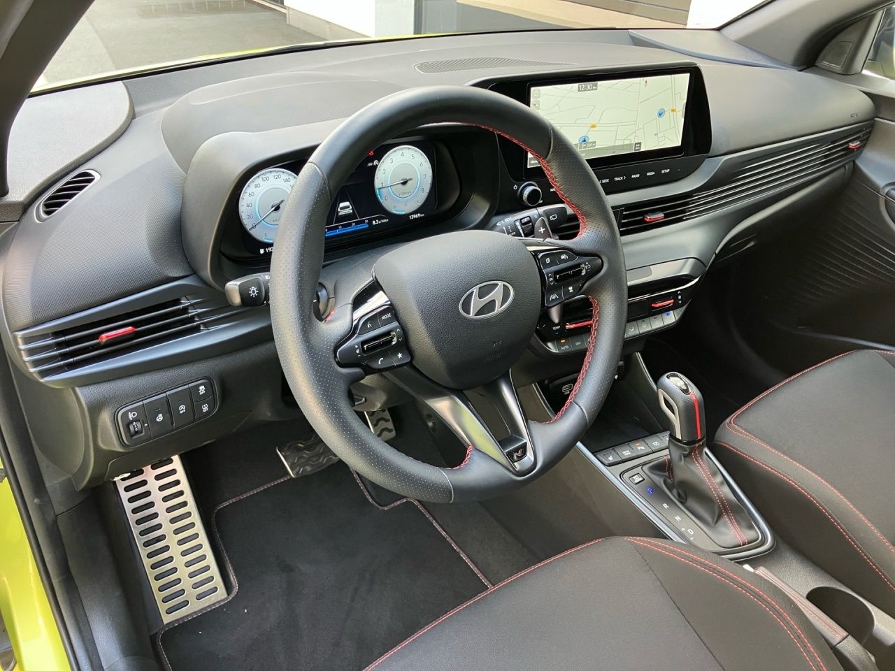 Fahrzeugabbildung Hyundai i20 N-LINE *Assistenzpaket, Smartpaket, Dachlack