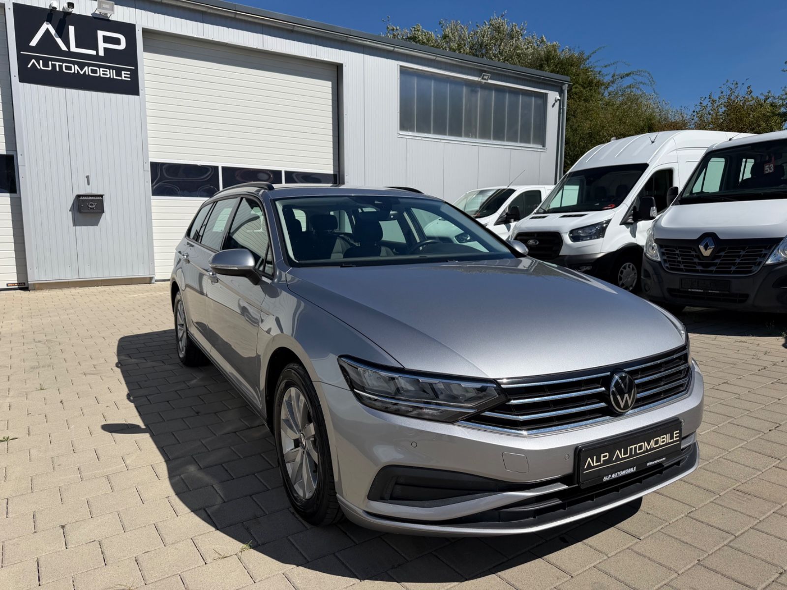 Volkswagen Passat Variant 2.0 NAVI*KAMERA*LED*SHZ*ALU*