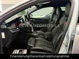 Skoda Octavia Combi RS 4x4 AHK*HUD*DSG*Black - silberne Skoda Octavia