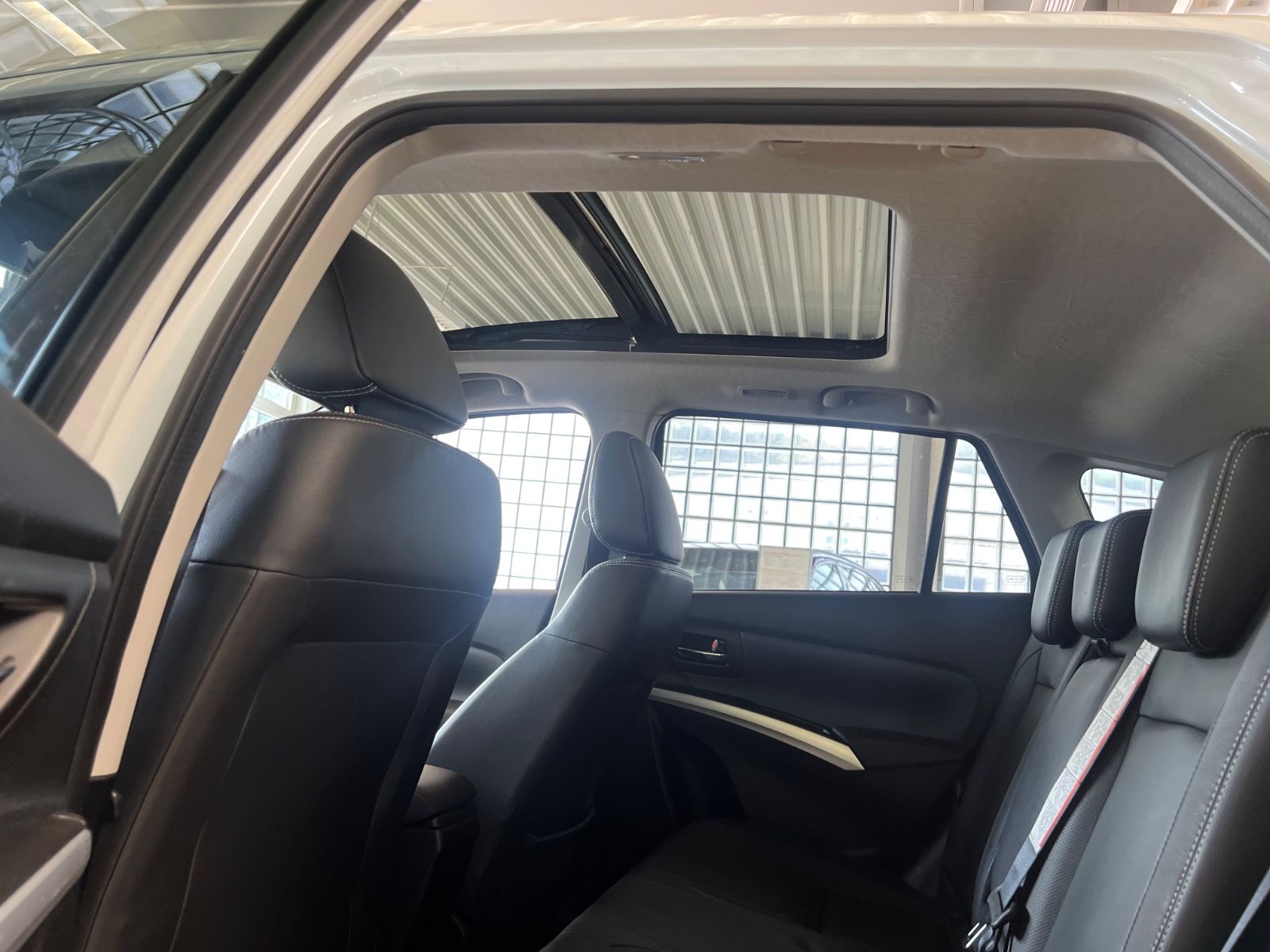 Fahrzeugabbildung Suzuki SX4 S-Cross Comfort+ 4x4 *PANO*LEDER*
