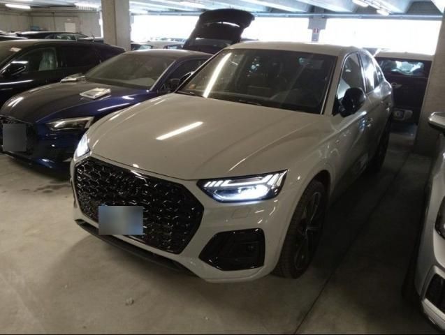 Image of Audi Q5