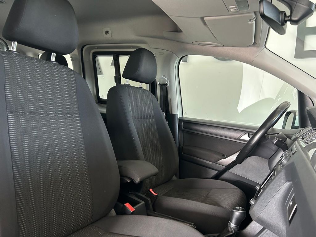 Volkswagen Caddy Kombi 4M COMFORTLINE*NAVI*PDC*STANDH*AHK*