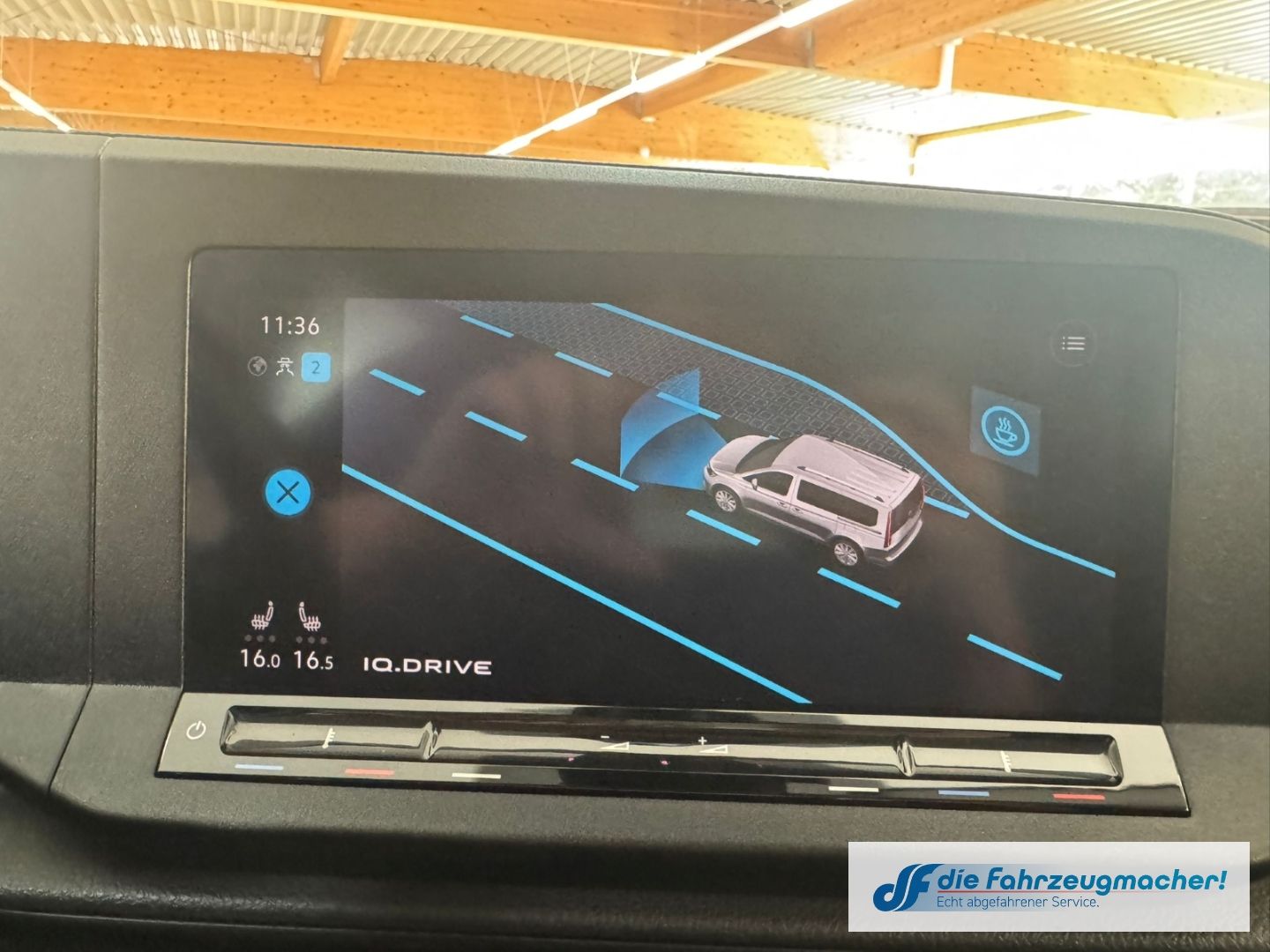 Fahrzeugabbildung Volkswagen Caddy Basis Maxi 2.0 TDI EU6d Navi Apple CarPlay