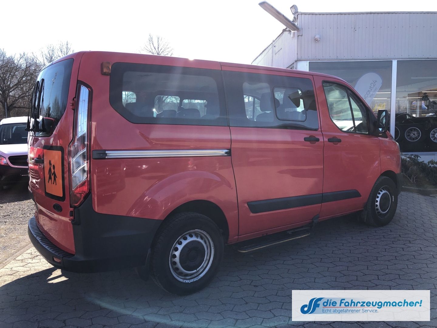Fahrzeugabbildung Ford Transit Custom Kombi 300 L1 2.2 TDCi *2291