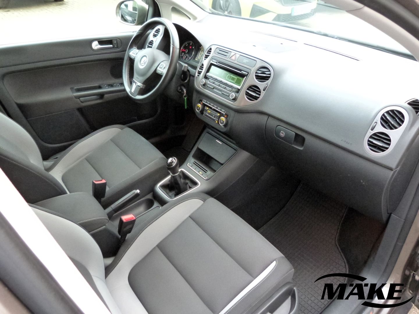 Golf Plus 1.6 TDI,Life,AHK,PDC+,SHZ,2-Zonen Clim