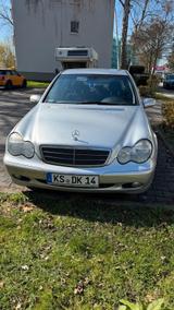 Mercedes-Benz Mercedes c220d - gebrauchte Mercedes-Benz C 220 aus dem Jahr 2002
