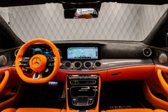 E 63 AMG BRABUS E 900 MASTERPIECE GREY/ORANGE