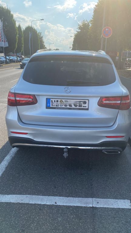 Image of Mercedes-Benz GLC 250