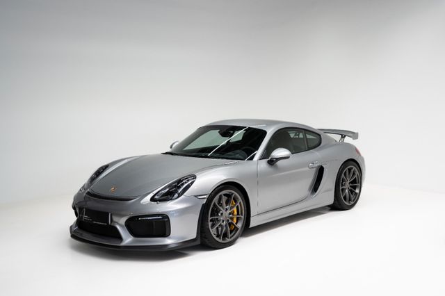 Porsche Cayman GT4