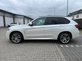 BMW X5 xDrive30d M Sportpaket PANO/HEAD-UP/KAMERA - BMW Gebrauchtwagen in Mönchengladbach
