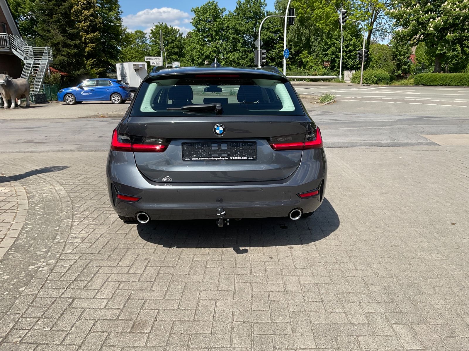 Fahrzeugabbildung BMW 320d xDrive Touring,AHK,LED,Navi,VirtualCockpit