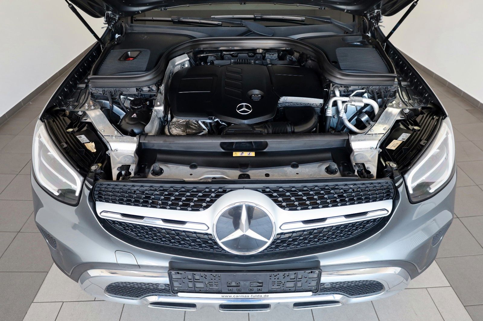 Fahrzeugabbildung Mercedes-Benz GLC 200d Coupé Leder,Navi,LED,Kamera,SH,PDC,AHK
