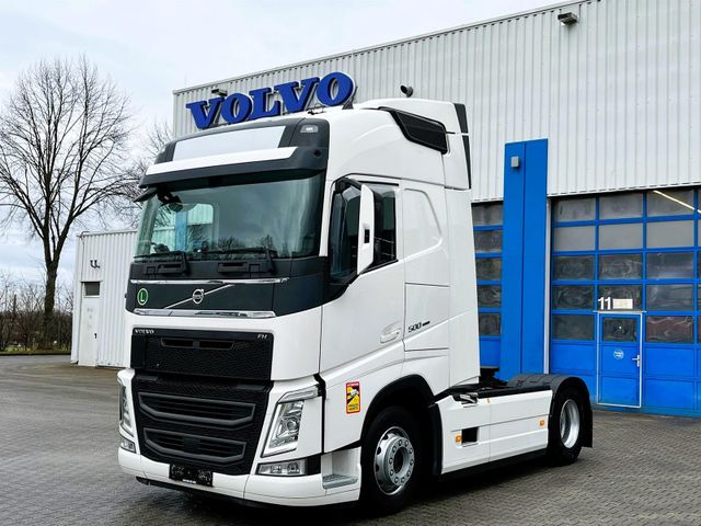 Volvo FH 500 Globetrotter/I-ParkCool/Xenon/ACC/Euro6