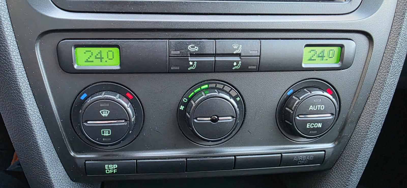 Skoda Octavia 2008 — photo 26