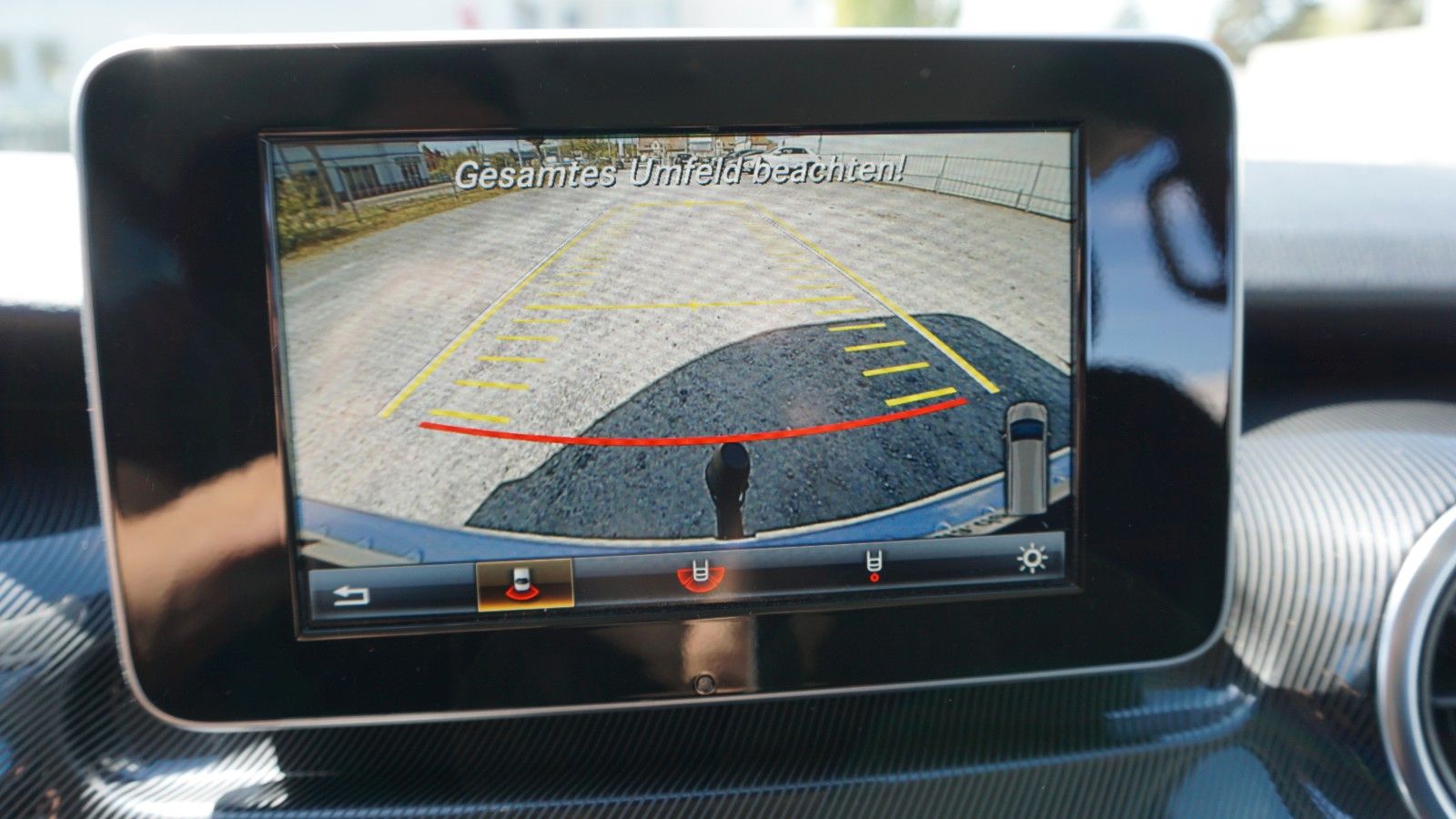 Fahrzeugabbildung Mercedes-Benz V 220d EDITION lang  7 Sitze,Navi,AHK,SR+WR