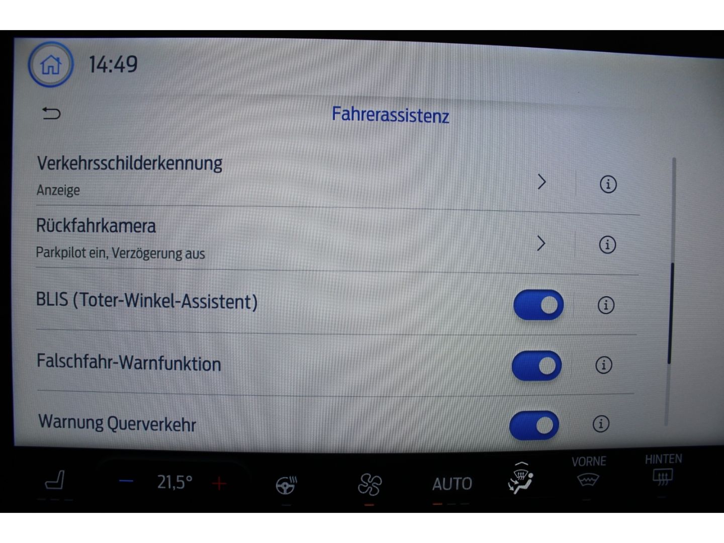 Fahrzeugabbildung Ford Focus Turnier ST-Line X 1.0 EcoBoost ACC LED B&O