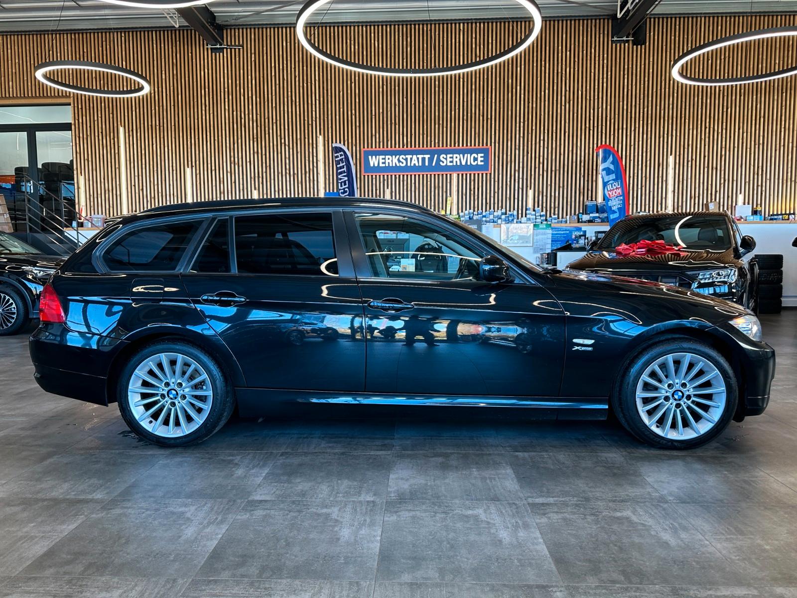 BMW 320 2011 — photo 16