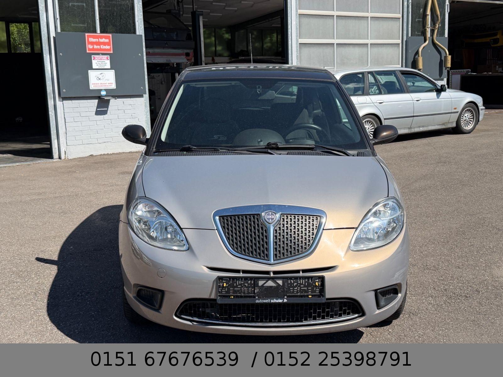 Lancia Ypsilon 1.4 8V Oro TÜV NEU PANO
