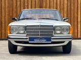 Mercedes-Benz 240D W123 Spitzenfahrzeug, 2. Hand, nur 68 Tkm!! - Oldtimer: 24