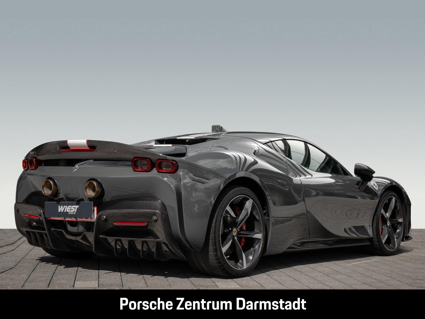 Ferrari SF90 Stradale Asseto Fiorano NP:562.850€