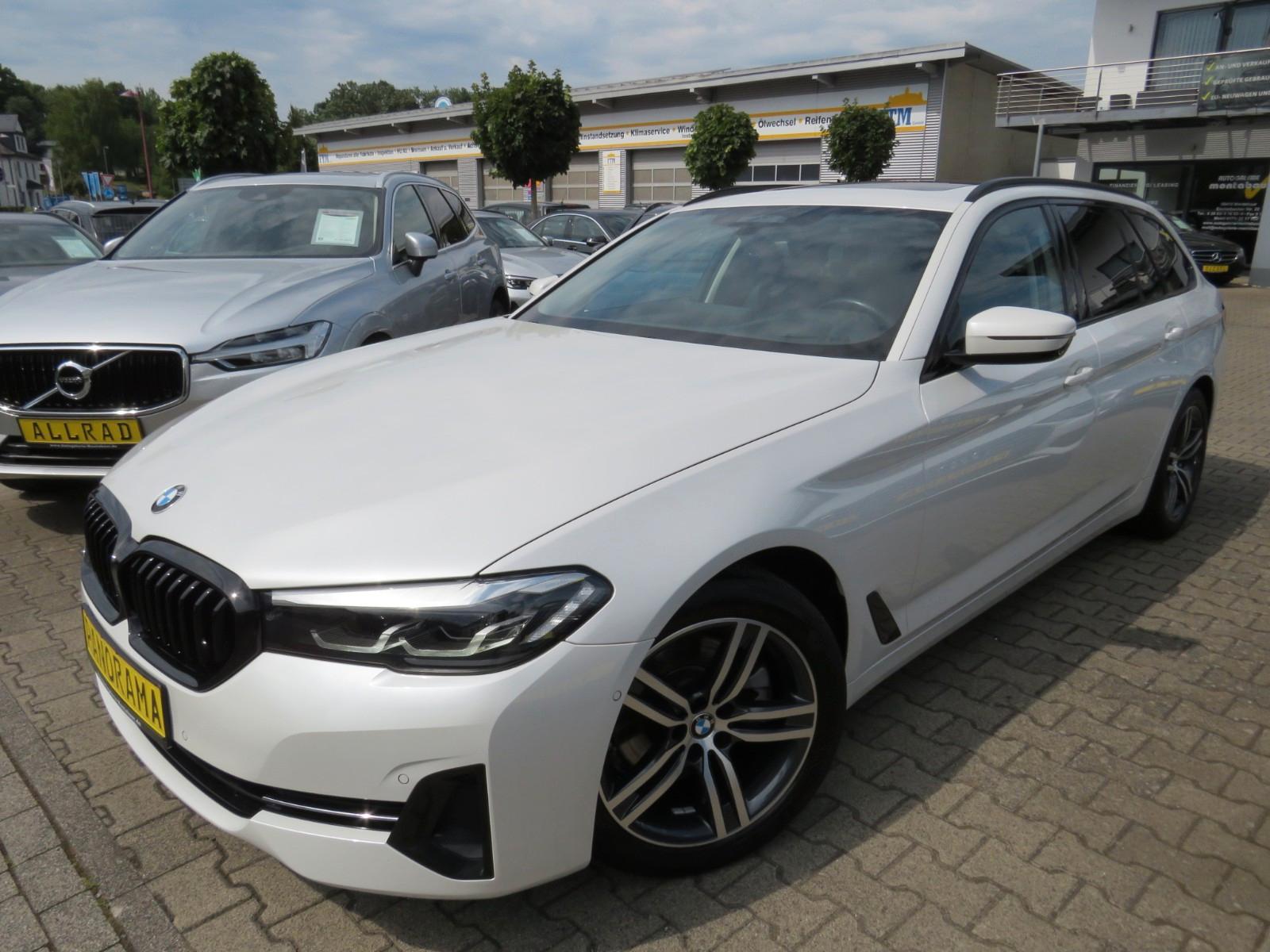 BMW 520d touring Sport Line *1.HAND*LEDER*HUD*KAMERA