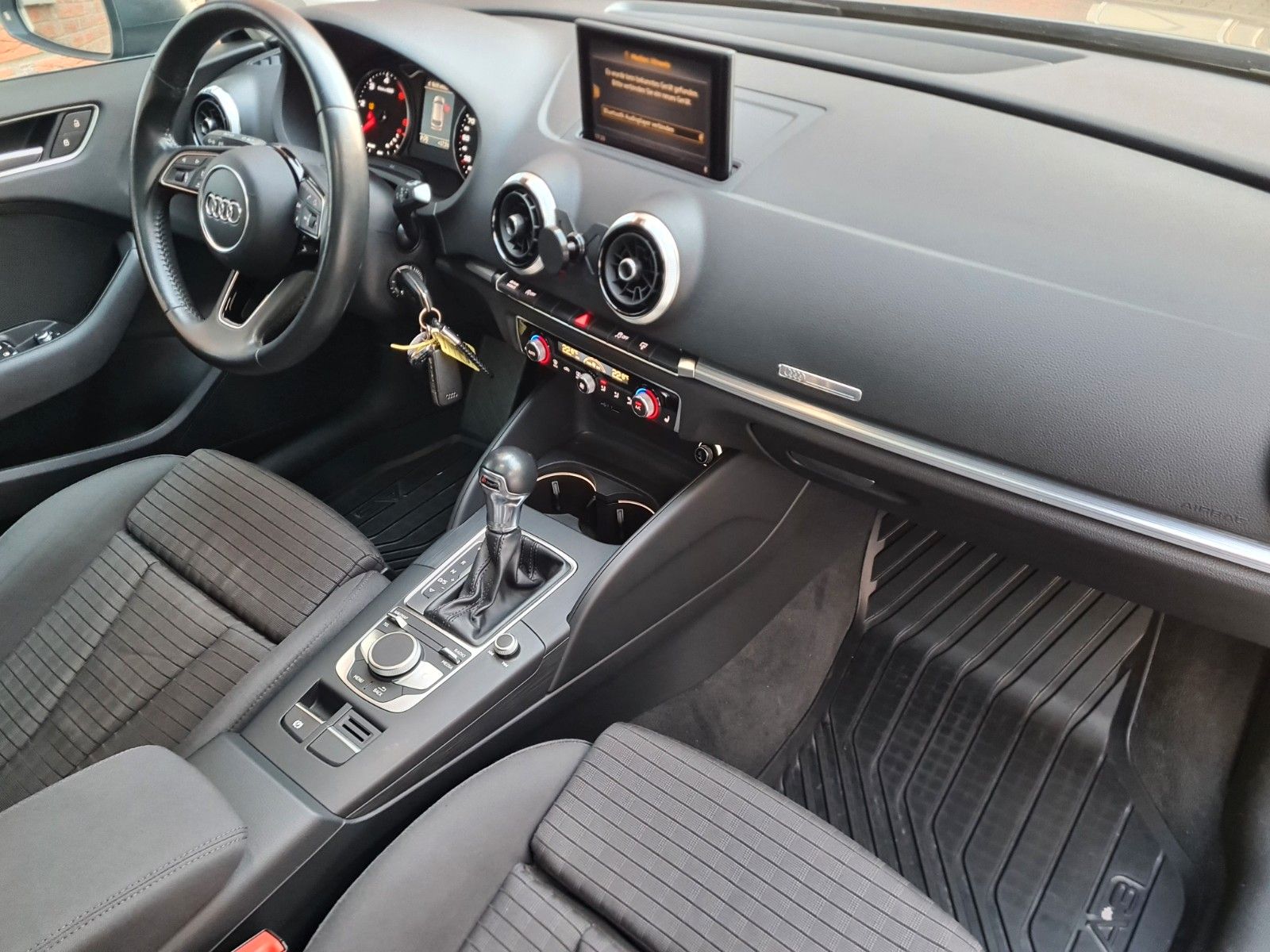 Audi A3 Sportback S-Line*Autom.*Navi*Xenon* foto 11