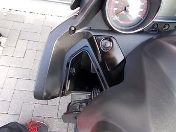 Kymco Downtown 300i