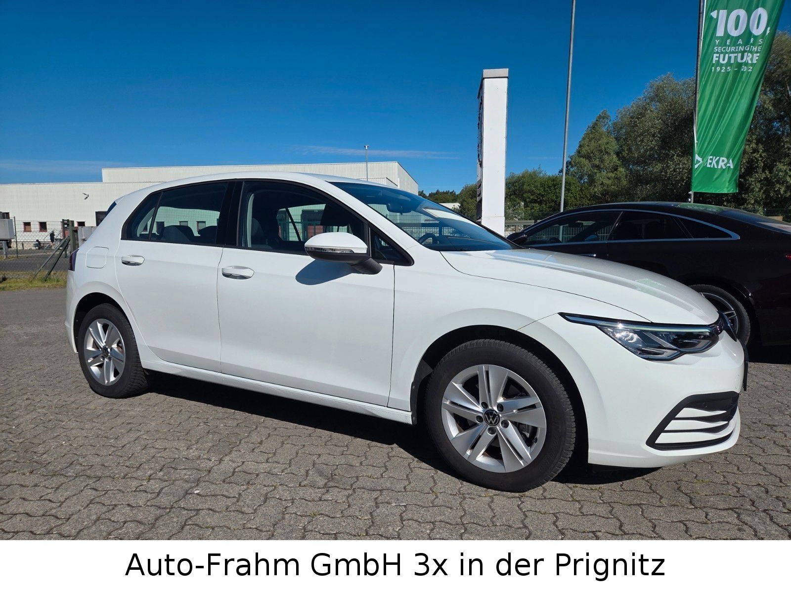 Volkswagen Golf VIII Lim. Life eTSI LED NAVI foto 15