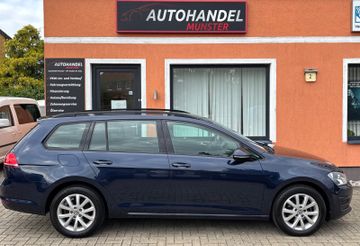 Volkswagen Golf - 6